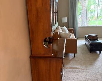China cabinet side view 
