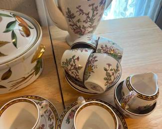 Antique Lord Nelson Pottery England Indian Tree Pattern Coffee Pot set