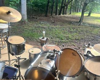 Drum set