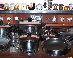 Salt & Peppers, cookware