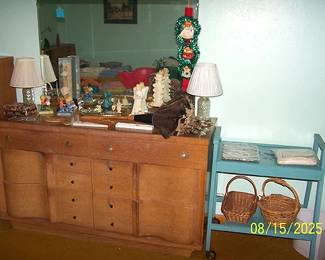 Matching long dresser w / mirror, rolling cart