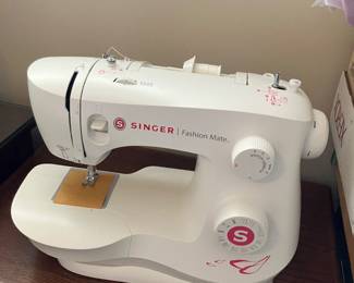 Singer Fashion Mate 3333 Sewing Machine