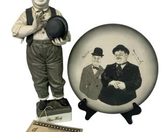 Vintage Laurel Hardy Collector Plate Figurine Set Great Entertainers Series