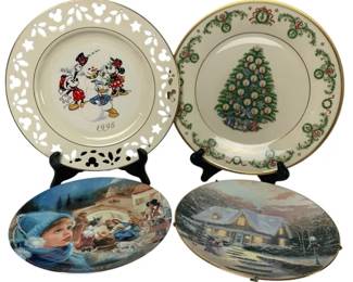 Vintage Christmas Collector Plates Set of 4 Holiday Tree, Disney Mickey Winter Scenes