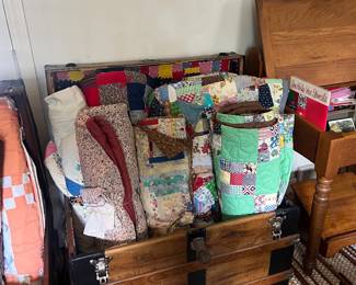 Vintage Antique Quilts