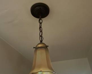 Light fixtures available 