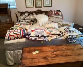 King size bed $140
