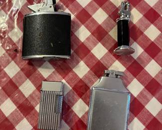 Many vintage lighters