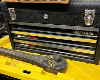 Toolbox and rachet