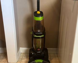 Bissell Pet Revolution 