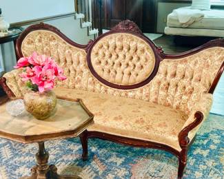Antique Setee 