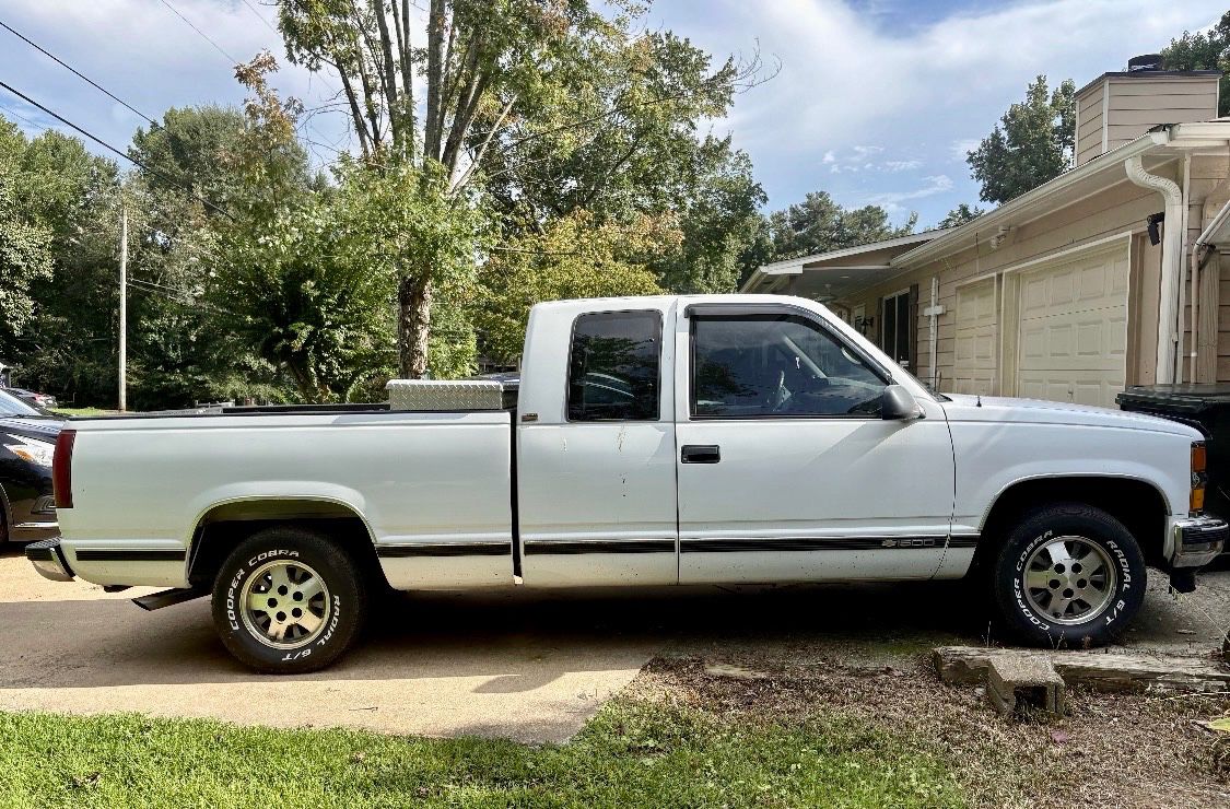 1995 Chevrolet C/K 1500 Extended Cab Pickup – 249,000 Miles