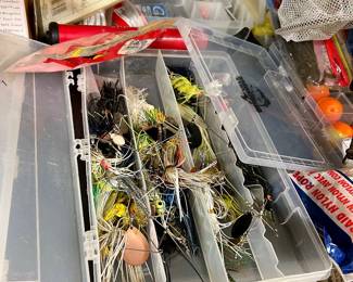 Spinnerbaits • Buzzbaits • Skirted Lures