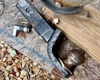 Trailer Hitch Ball Mount / Receiver Drawbar