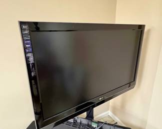 LG Flat-Screen HDTV
