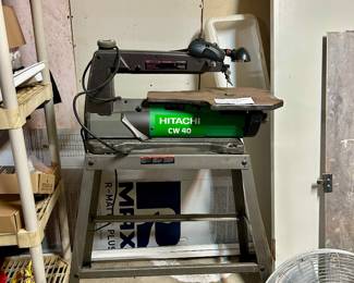 Hitachi CW40 16” Scroll Saw