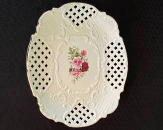 Formalities by Baum Brothers Victorian Rose Reticulated Serving Dish