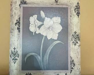 Framed Amaryllis Floral Print with Faux-Distressed Frame