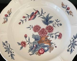 Wedgwood Williamsburg Potpourri Dinnerware Set