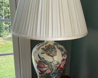 Vintage Floral Ginger Jar Ceramic Table Lamp