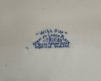 Globe Pottery Co. Willow Pattern Stanley Hotel Ware Divided Grill Plate