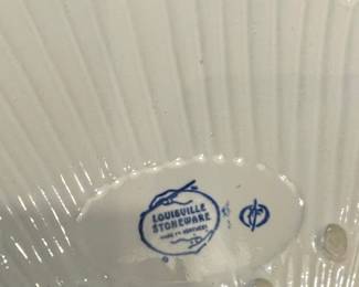 Louisville Stoneware Shell Serving Dish