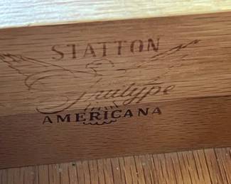 Statton Americana Collection Fan-Carved Side Table
