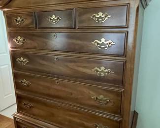 Statton Trutype Americana Bonnet-Top Highboy
