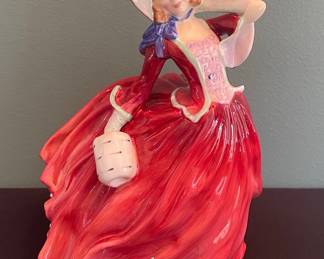 Royal Doulton 'Autumn Breezes' Figurine HN 1934