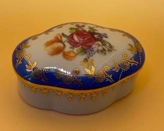 PM Dresden China Heart-Shaped Trinket Box