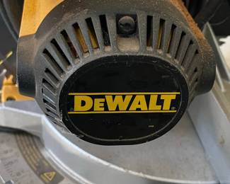 DeWalt 12-inch Compound Miter Saw