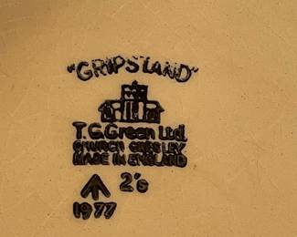 T.G. Green Gripstand Mixing Bowl - 2's Size - 1977