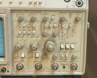 Tektronix 2465 DMS Oscilloscope