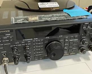 Kenwood TS-870S HF Transceiver
