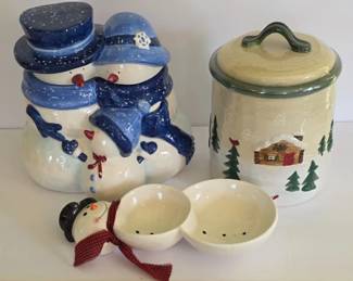 Holiday cookie jars and dishes
