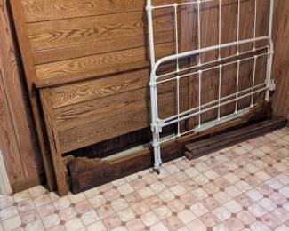 Metal & Wood Bed Frames