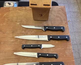 J.A. Henckels International Eversharp Pro Knife Set B