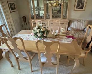 Ethan Allen Provincial Style Dining Set with Six Chairs and Hutch