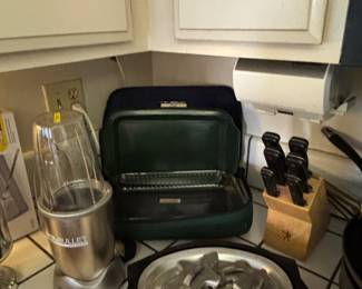 NutriBullet Pro Series Watt Piece HighSpeed Blender or Mixer System