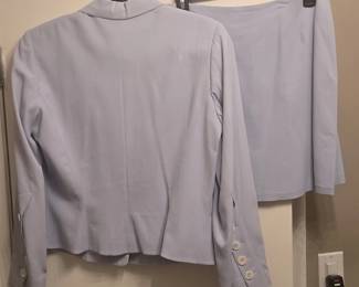 APARA SUIT BACK