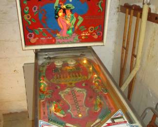 1975  Williams "Toledo" Pinball Machine