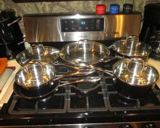 Kitchen Aid Pots & Pans