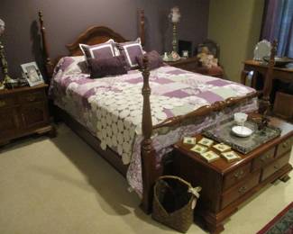Four-poster Bed Frame & Mattress Set