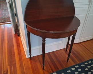 In excellent condition.