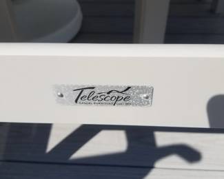 Patio dining set by Telescope seats 8