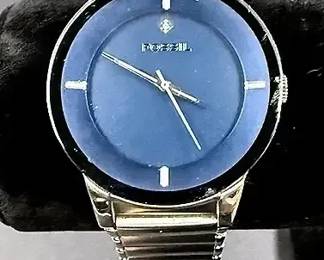 A Men’s Fossil Watch