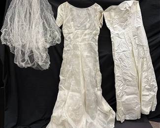 Vintage Ivory Delicate Floral Wedding Dress And Crown Veil