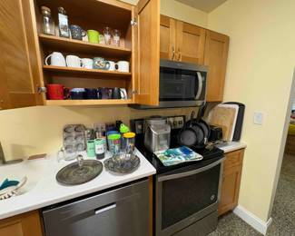 h kitchen
