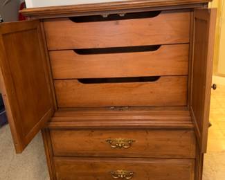 Stanley chest 