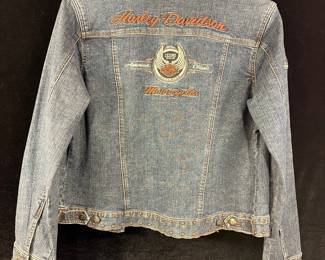 New Ladies XL Harley embroidered denim jacket